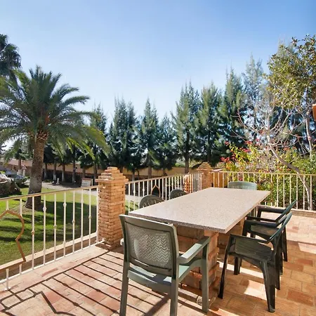 Apart Com 2 Quartos E Terracos Holiday home Armacao de Pera